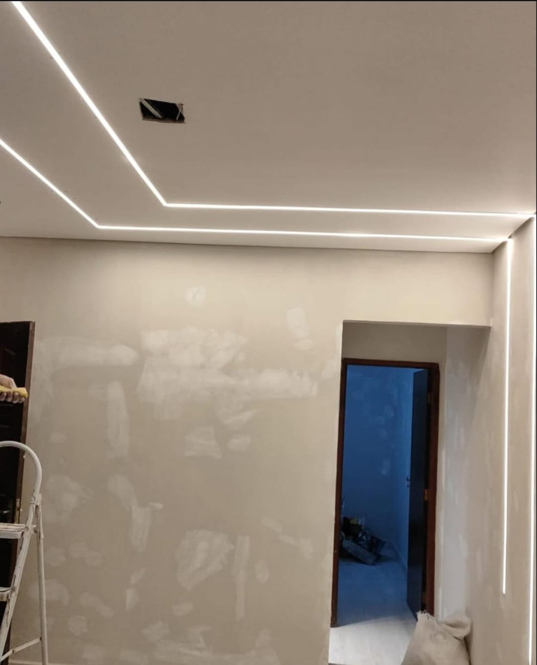 Projeto elétrico finalizado com iluminação instalada